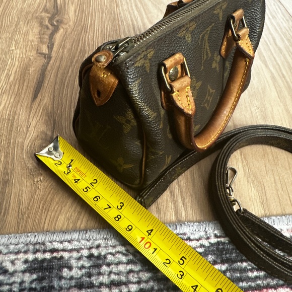 LV Vintage Nano Speedy - Picture 14 of 17
